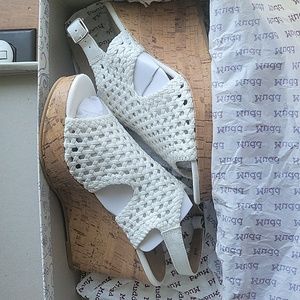 Mudd size 8.5 wedge sandals